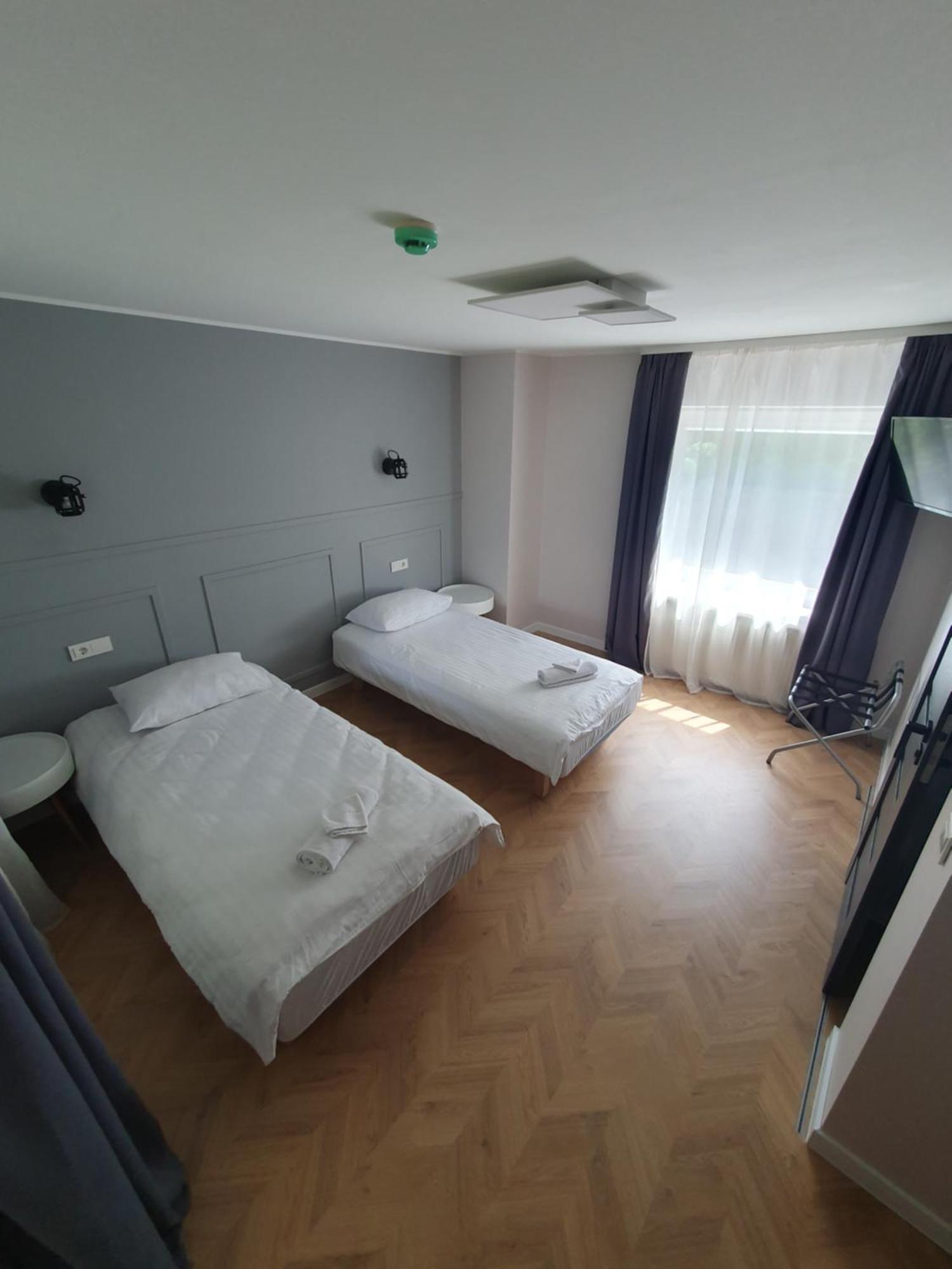 Pusele Bed and Breakfast Šiauliai Buitenkant foto