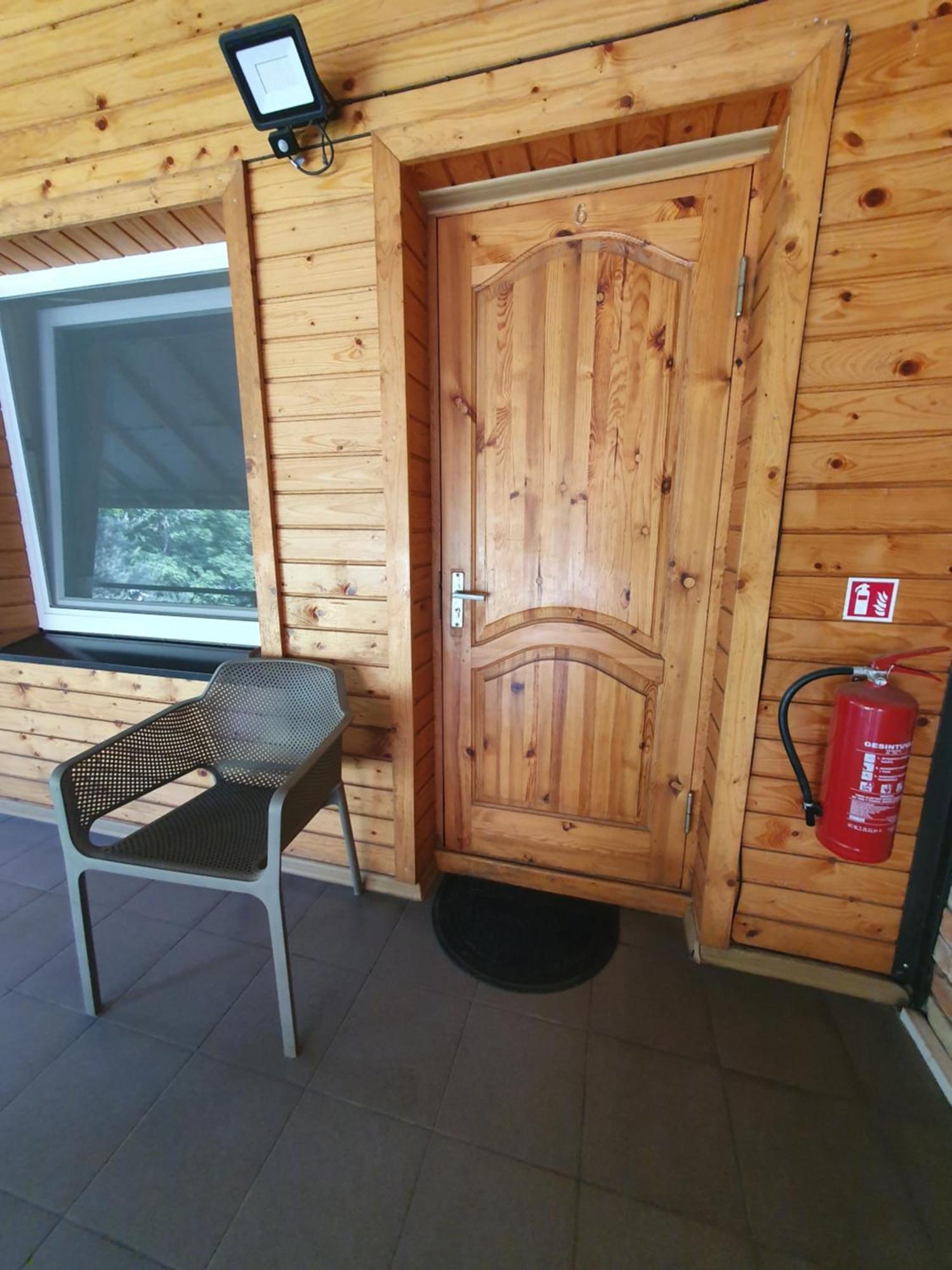 Pusele Bed and Breakfast Šiauliai Buitenkant foto